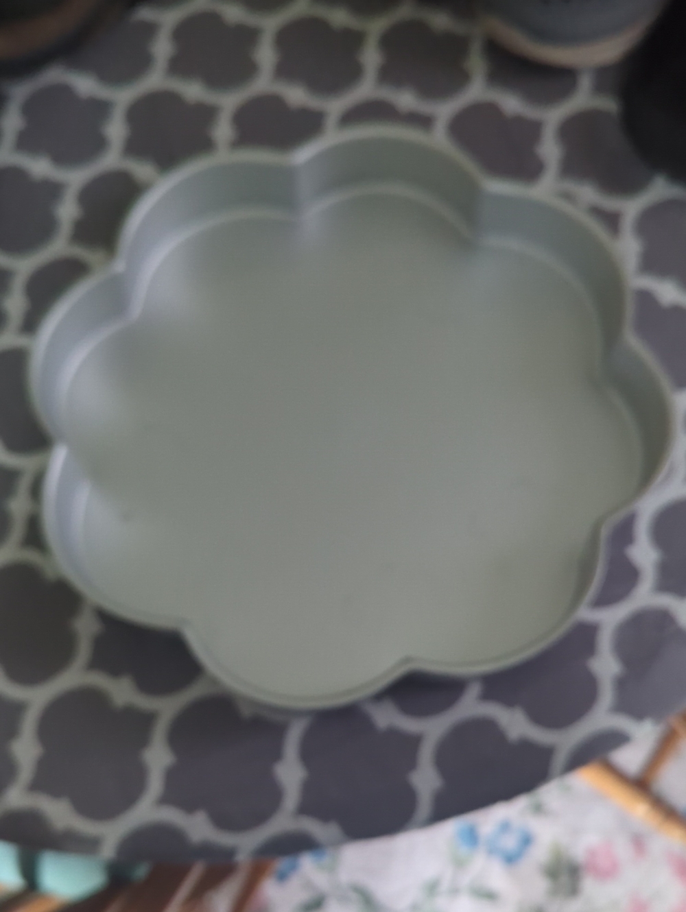 Wilton Gray Flower Cake Pan